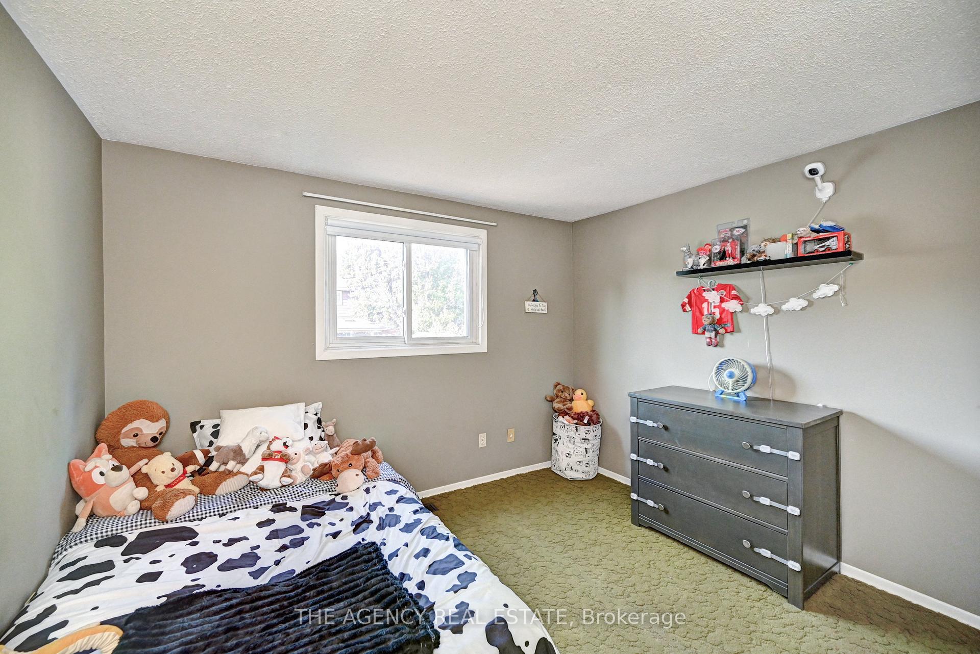 Photo 27 of 396 Dunvegan Drive, Waterloo — HOMEH