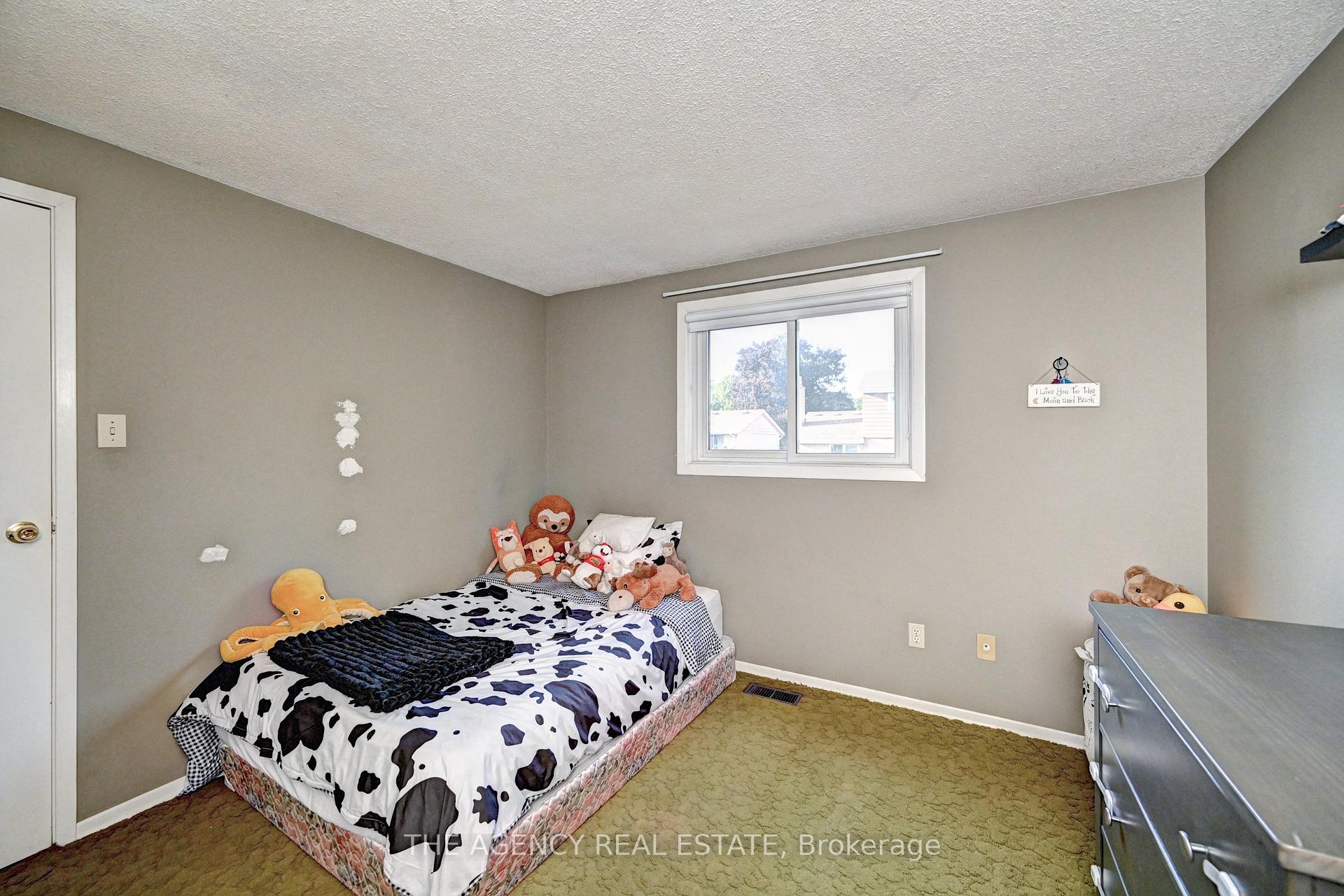 Photo 28 of 396 Dunvegan Drive, Waterloo — HOMEH
