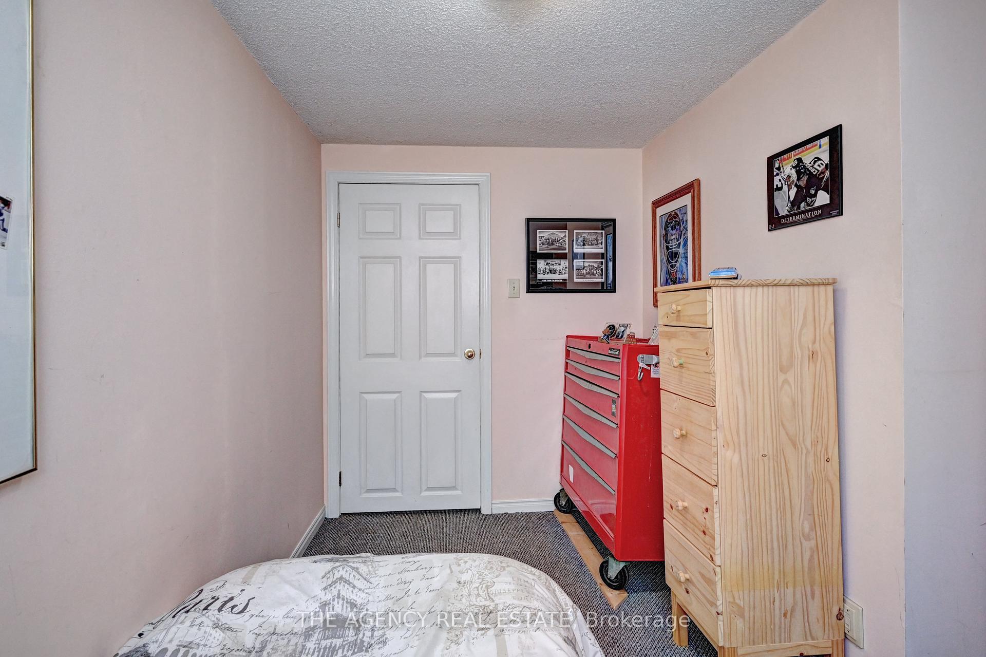 Photo 41 of 396 Dunvegan Drive, Waterloo — HOMEH
