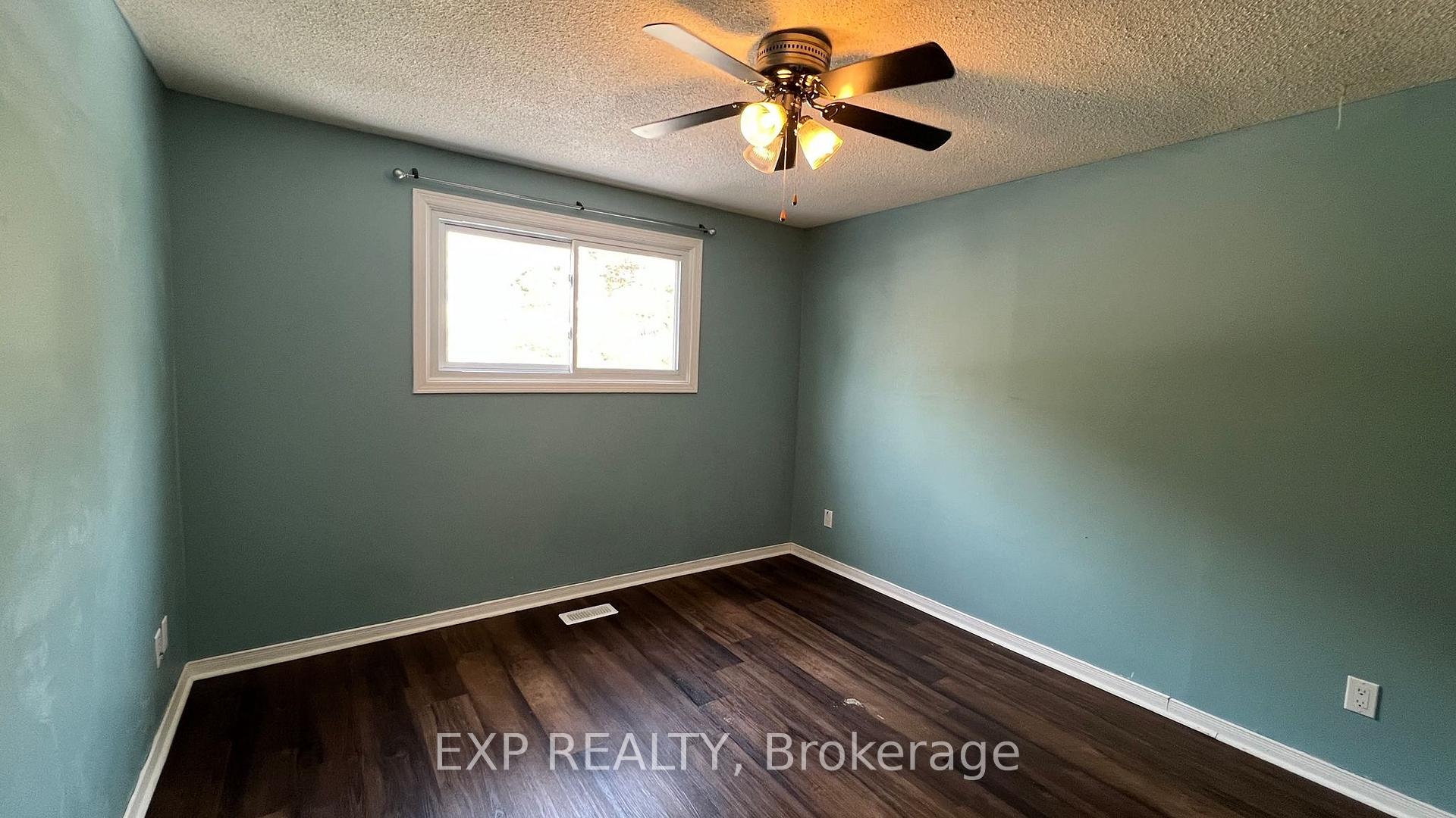 Photo 8 of 450 Drummerhill Crescent, Waterloo — HOMEH