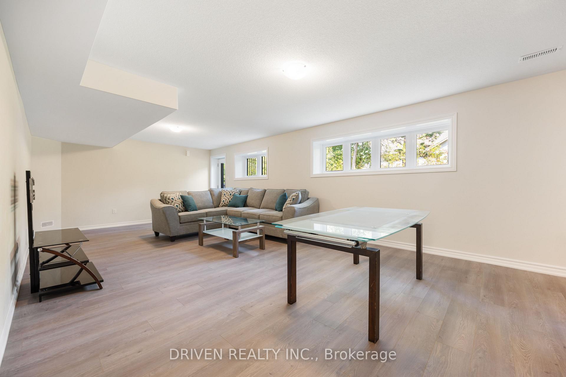 Front of Unit Unit #B, 61 Westbury Road