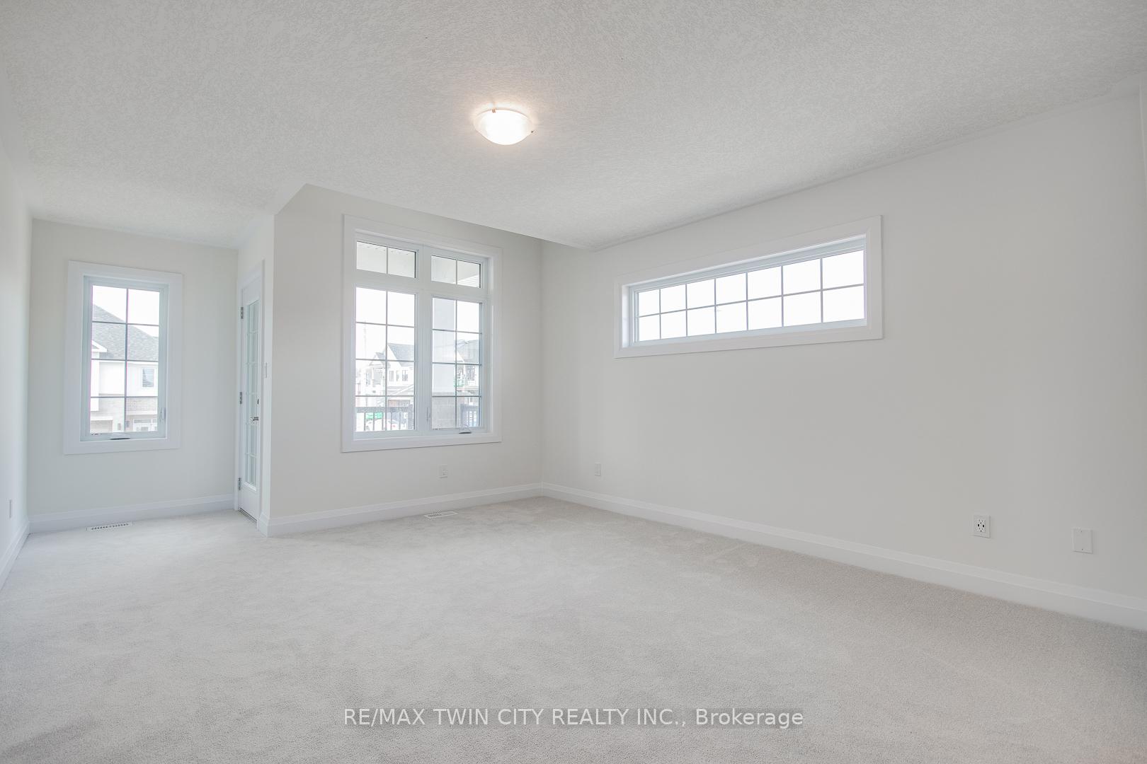 Photo 26 of 307 Raspberry Place, Waterloo — HOMEH