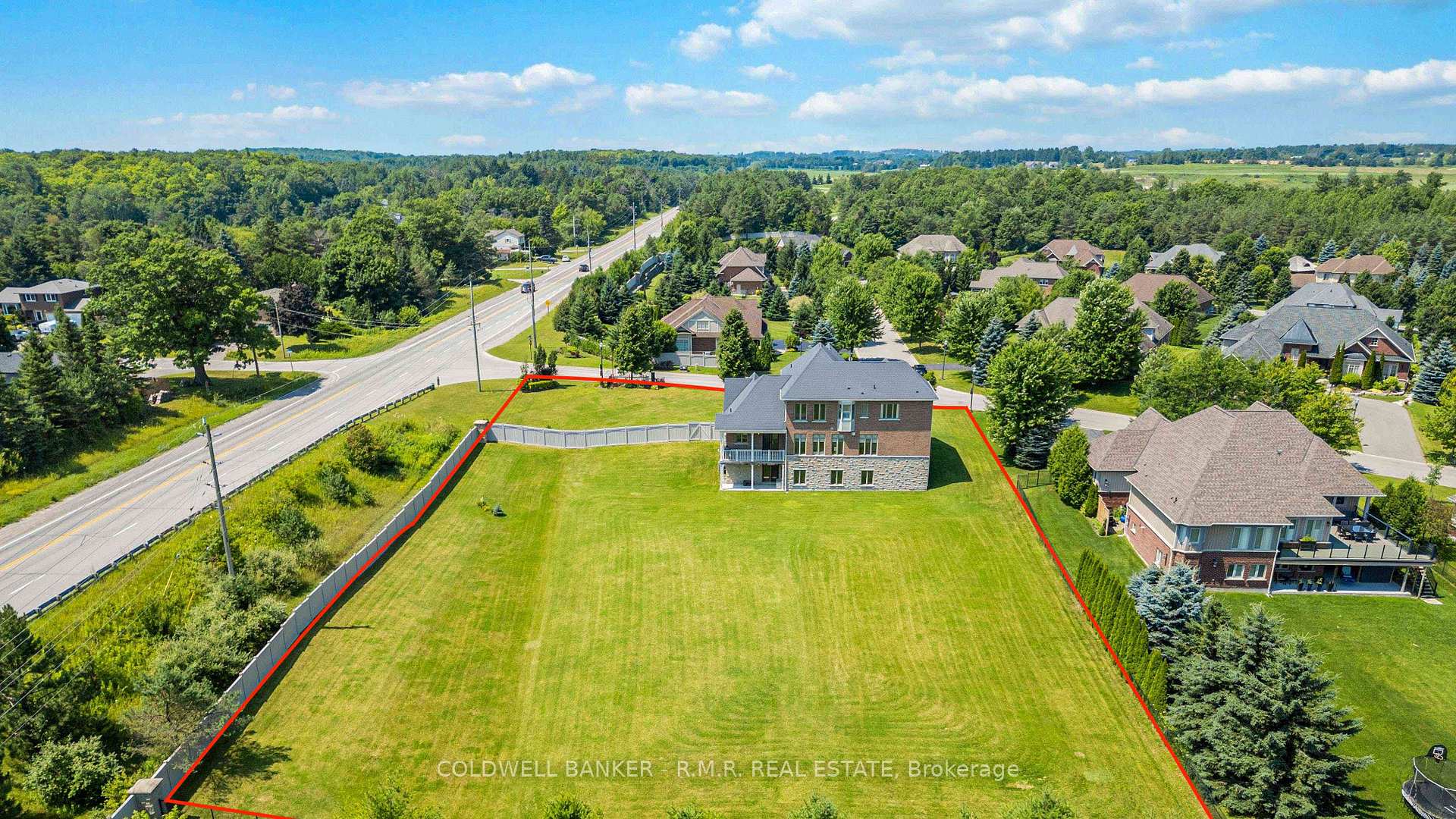 Photo 43 of 19 Forestgreen Drive, Uxbridge, Rural Uxbridge — HOMEH