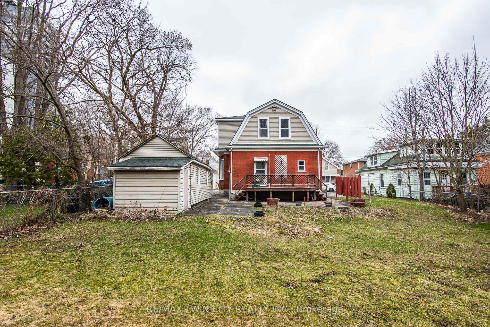 Photo 5 of 27 Noecker Street, Waterloo — HOMEH