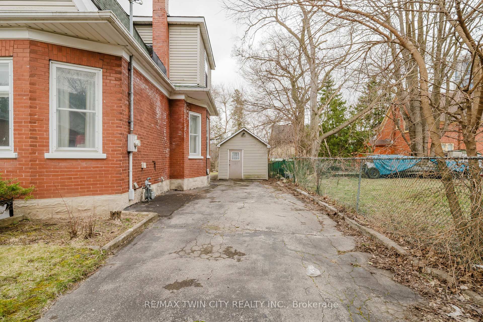 Photo 9 of 27 Noecker Street, Waterloo — HOMEH