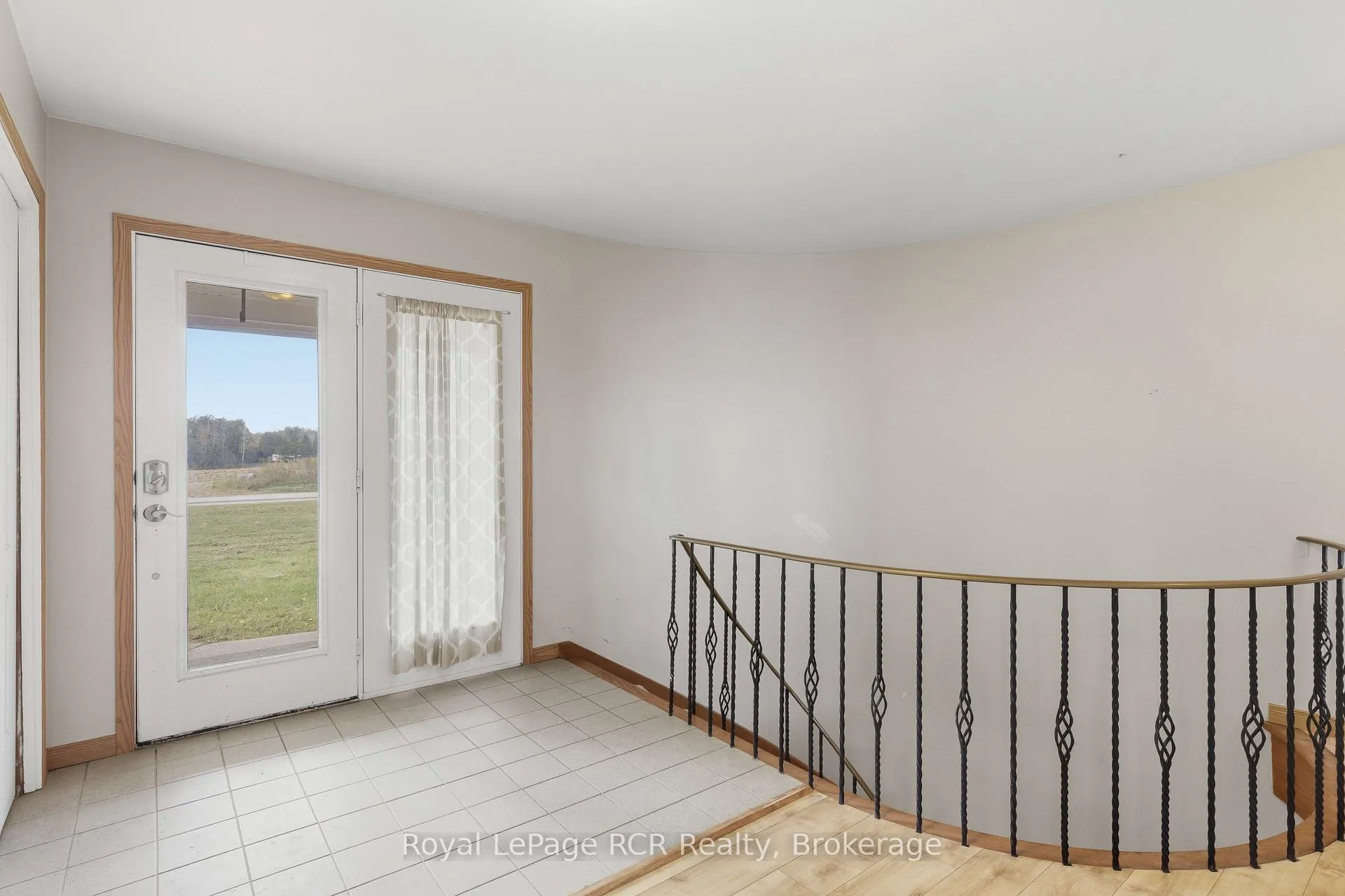 Photo 6 of 8989 Concession 11, Wellington North, Rural Wellington North — HOMEH