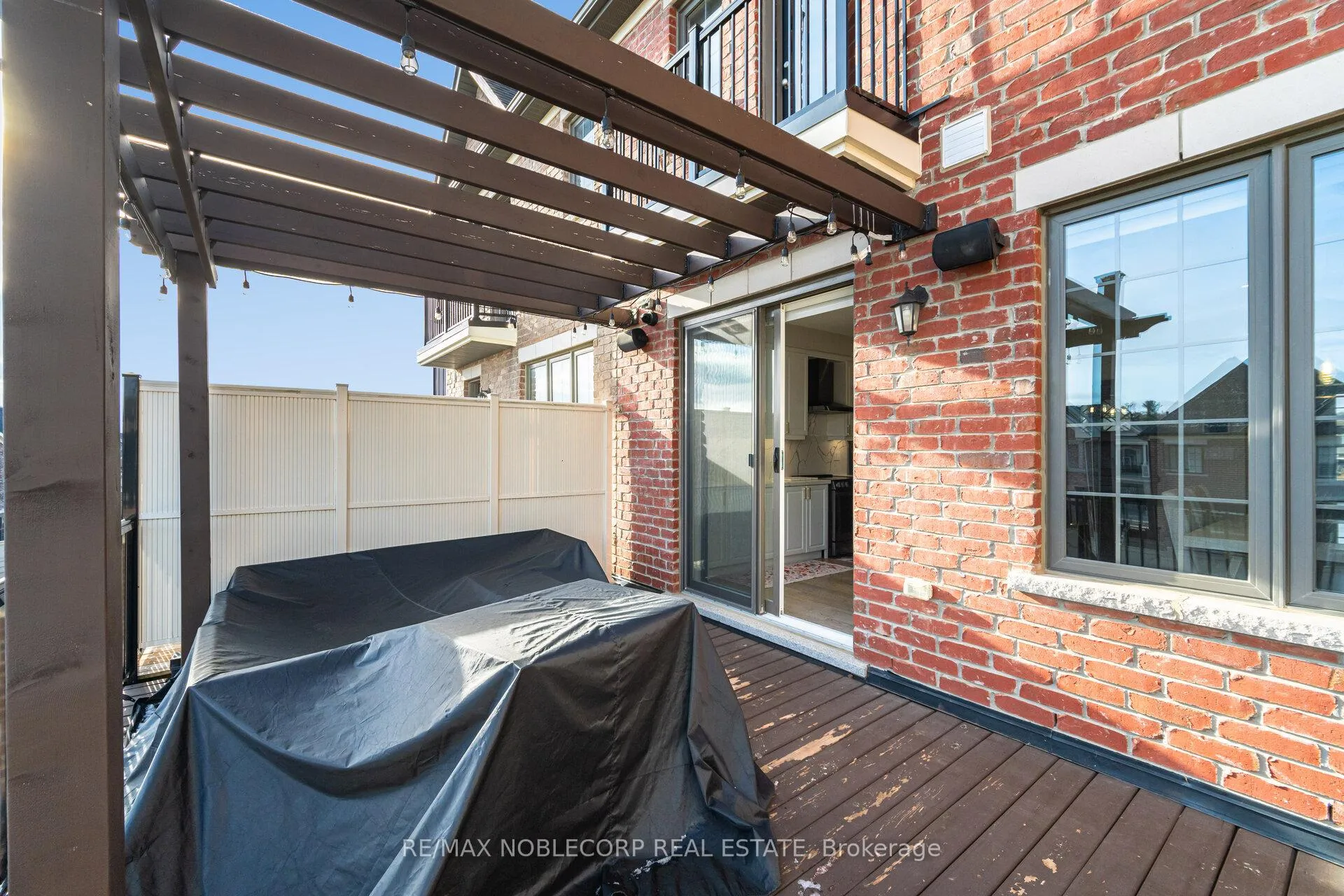 Photo 41 of 325 Kleinburg Summit Way, Vaughan, Kleinburg — HOMEH