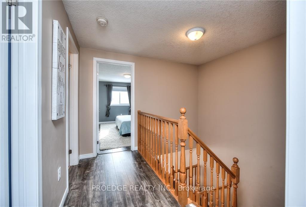 Photo 16 of 595 Goldthread Street, Waterloo — HOMEH