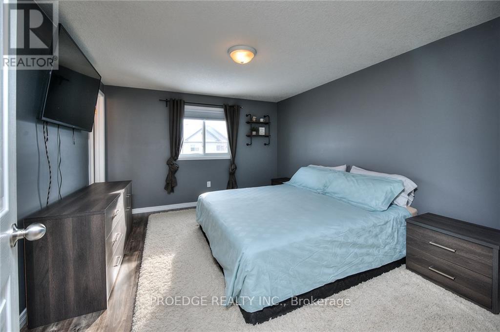 Photo 22 of 595 Goldthread Street, Waterloo — HOMEH