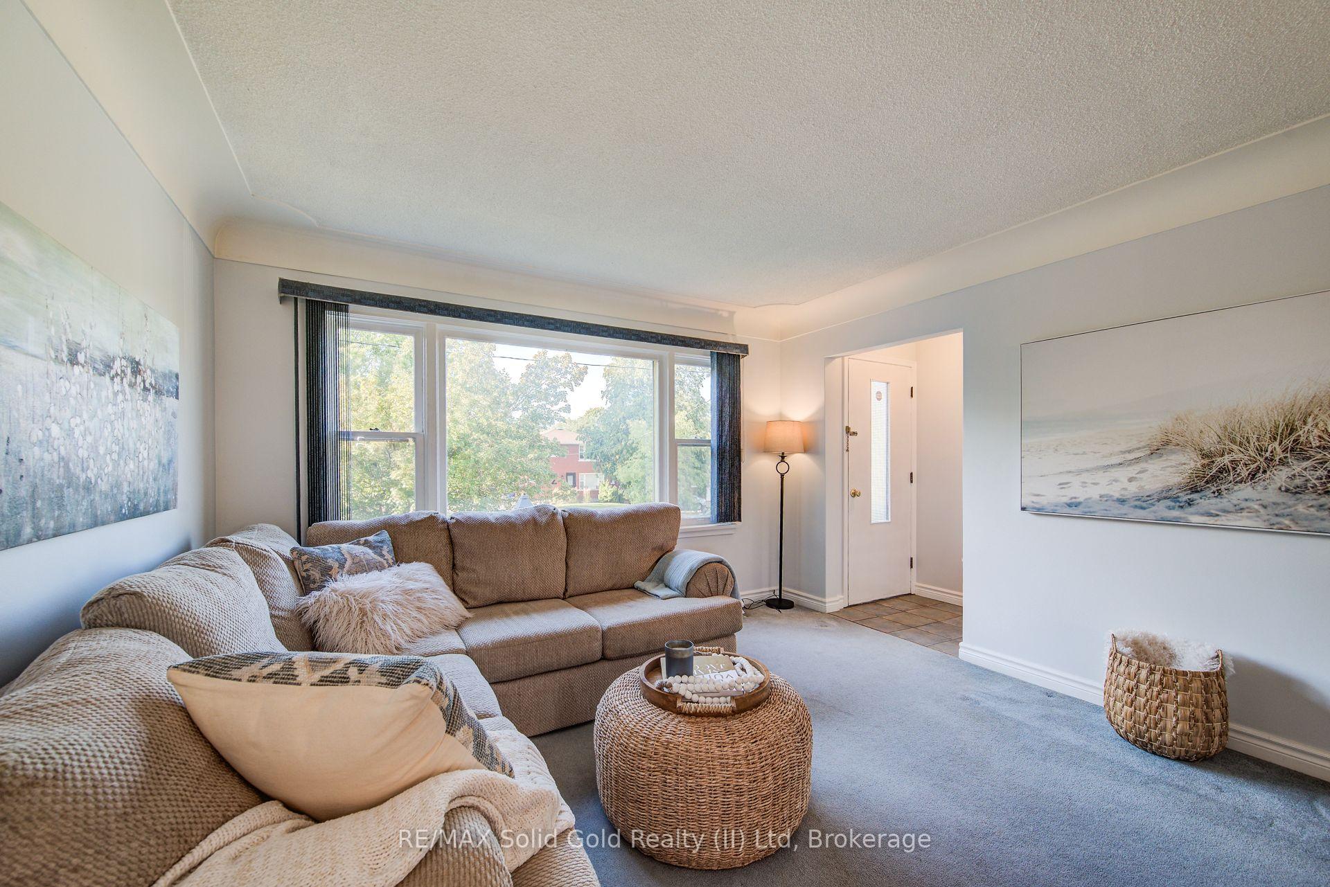 Photo 10 of 191 Allen Street E, Waterloo — HOMEH