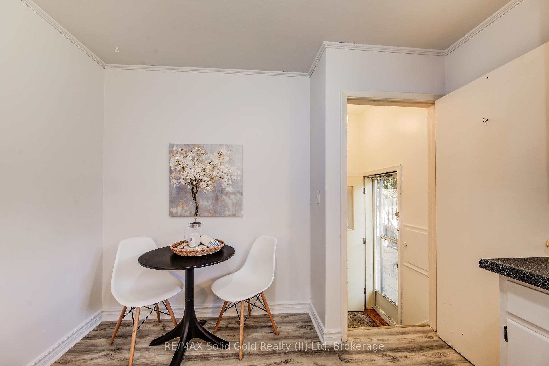 Photo 16 of 191 Allen Street E, Waterloo — HOMEH