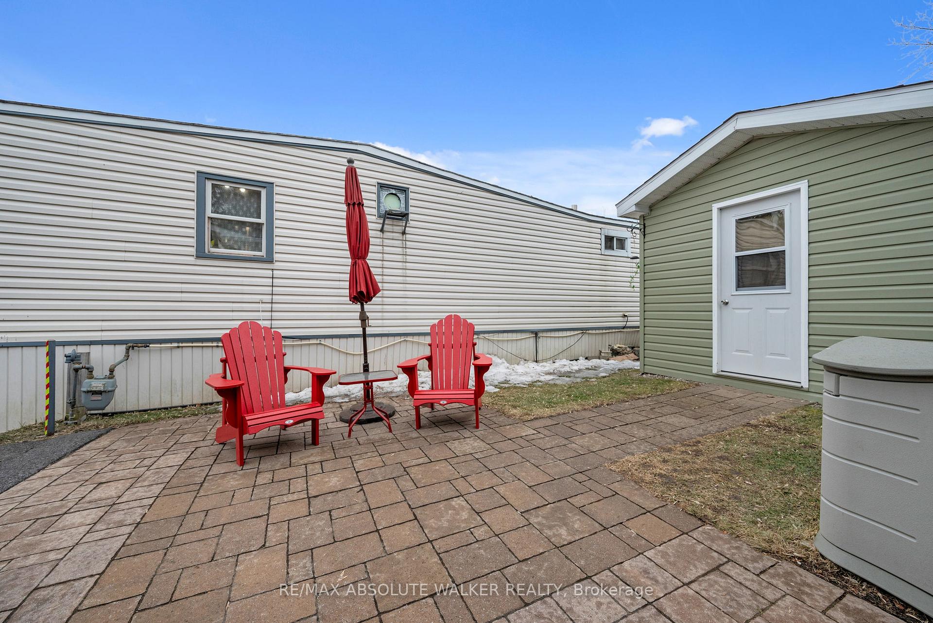 Photo 22 of 17 Tracy Avenue, Ottawa, Bellwood - Industrial Park — HOMEH