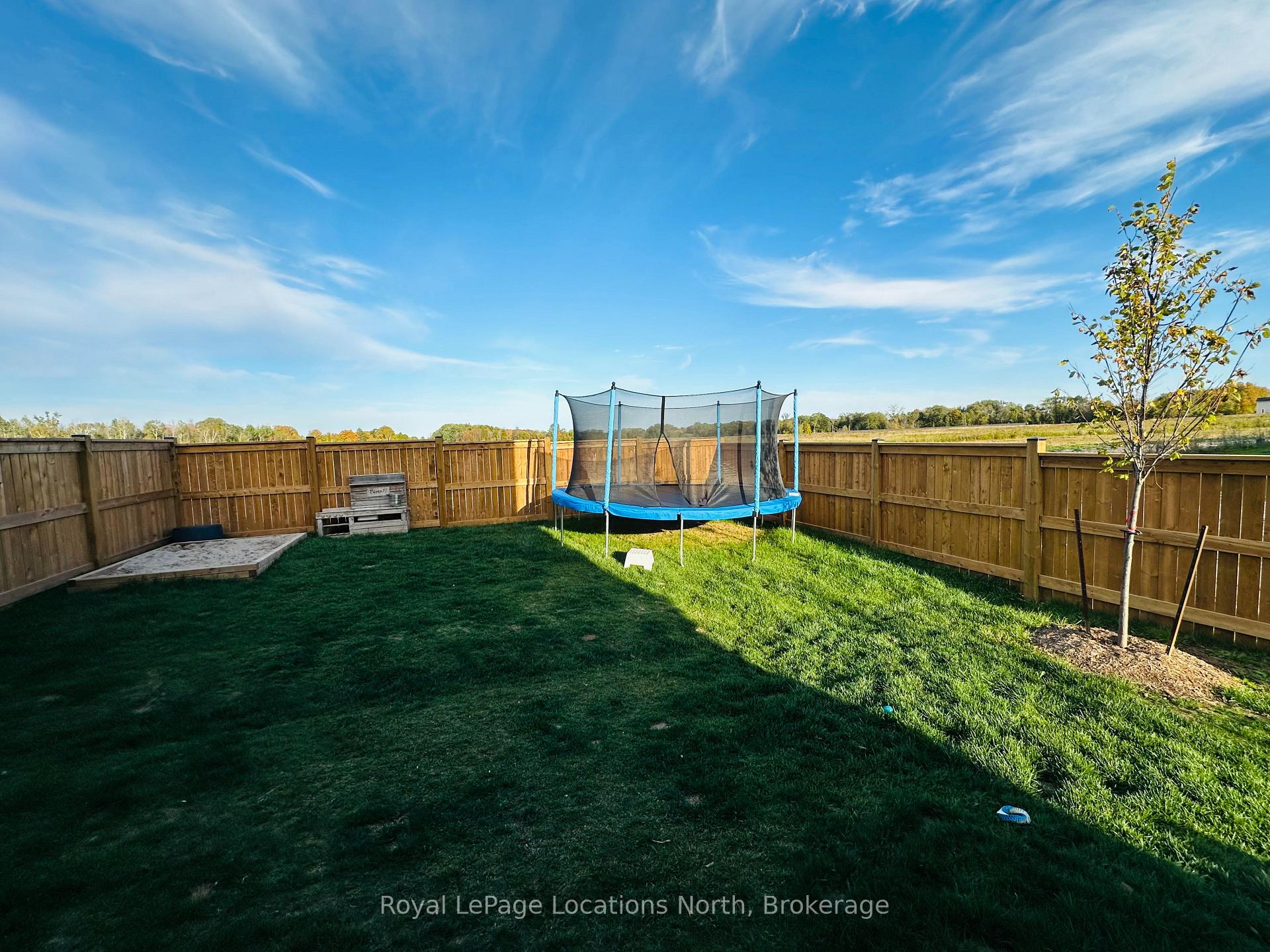 Photo 14 of 164 Union Boulevard, Wasaga Beach — HOMEH