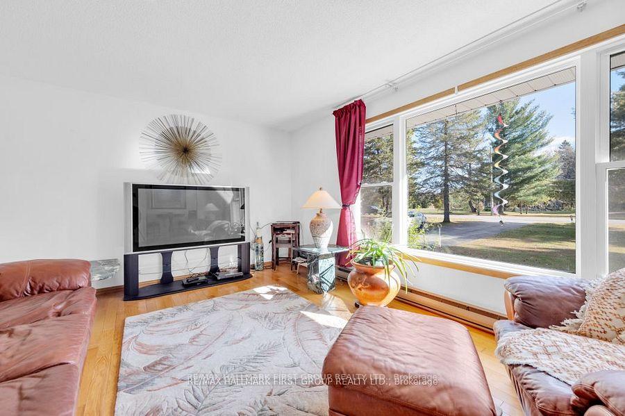 Photo 4 of 52 Charles Road, Tweed, Hungerford (Twp) — HOMEH