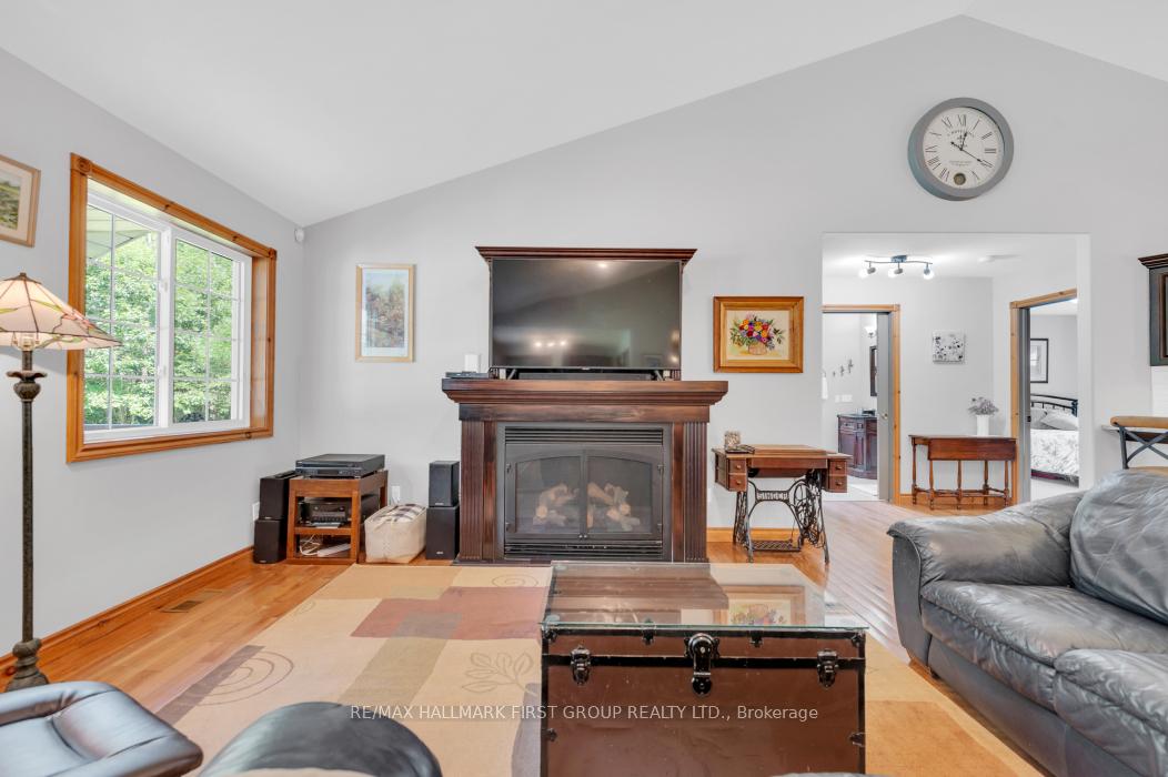 Photo 17 of 456 Labarge Road, Tweed, Hungerford (Twp) — HOMEH