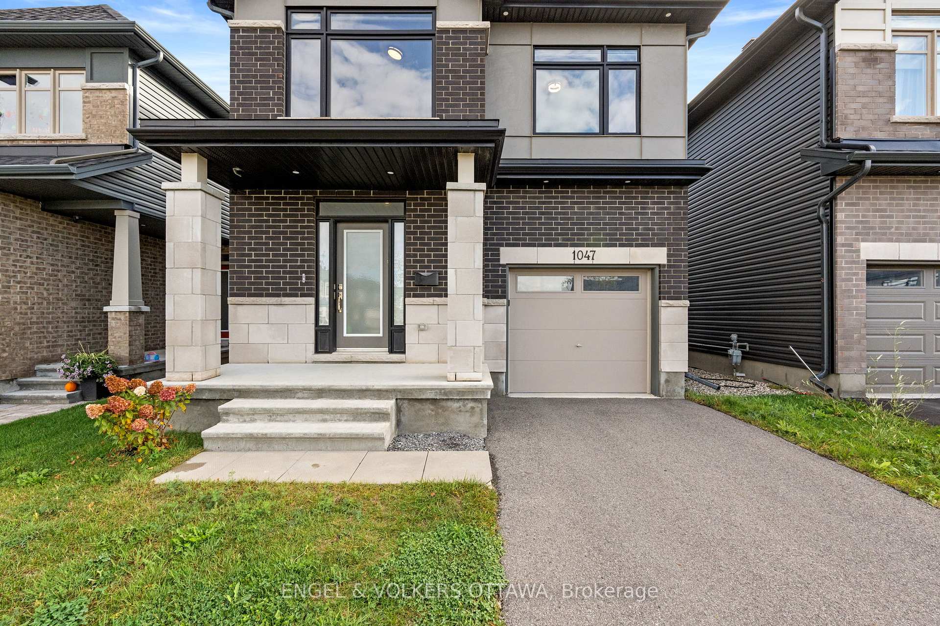 Photo 11 of 1047 Hydrangea Avenue, Ottawa, Riverside South/Gloucester Glen — HOMEH