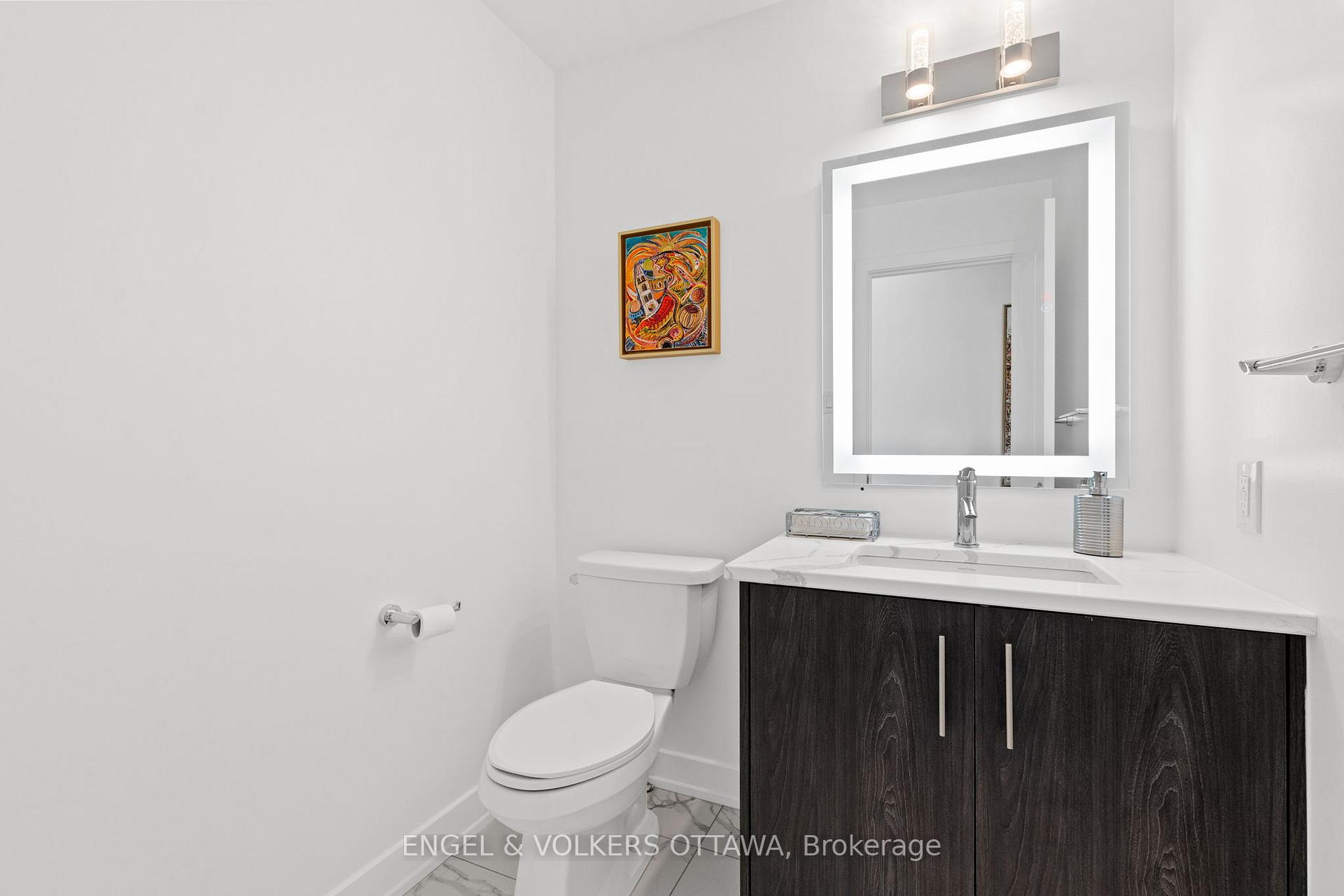 Photo 3 of 1047 Hydrangea Avenue, Ottawa, Riverside South/Gloucester Glen — HOMEH