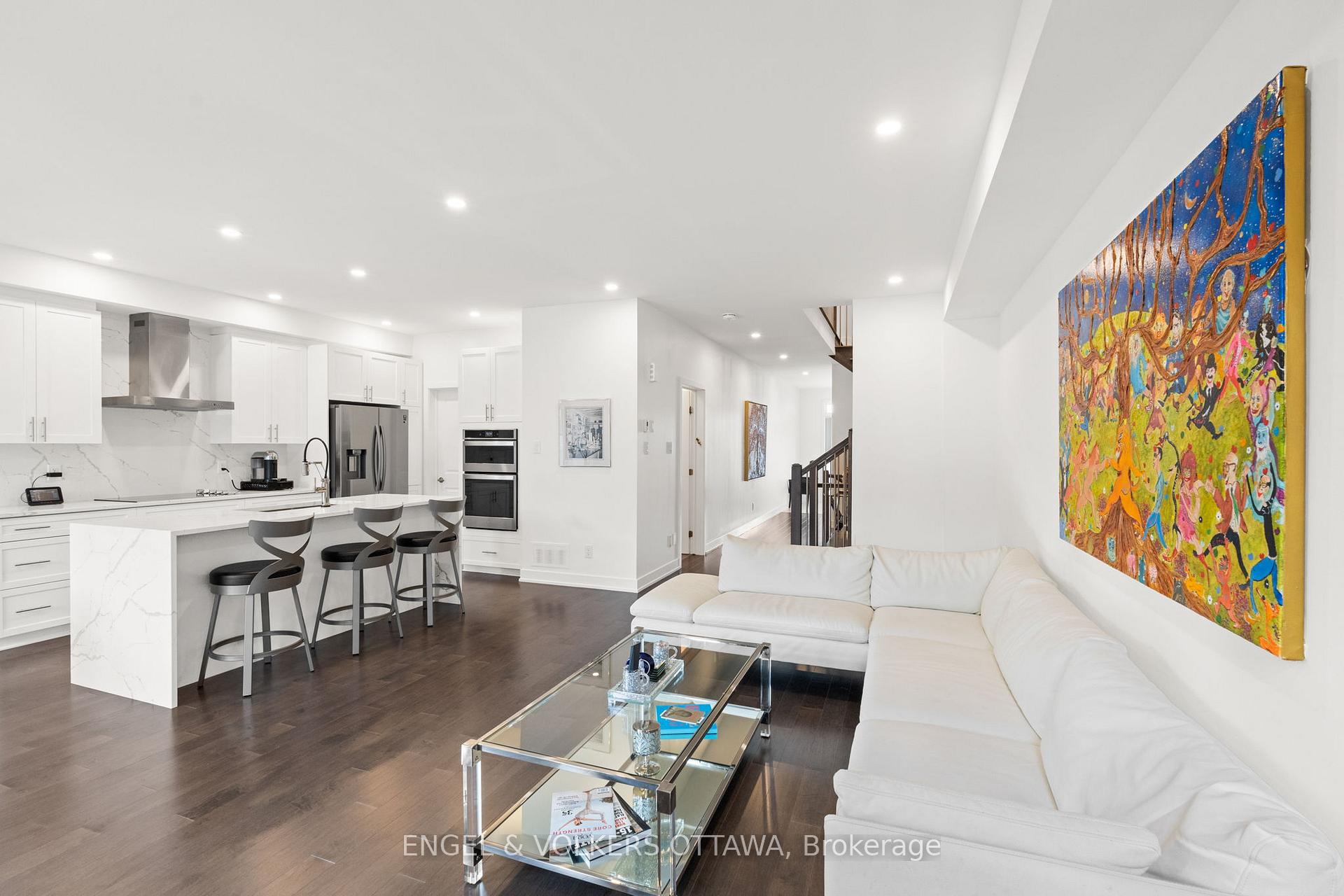 Photo 13 of 1047 Hydrangea Avenue, Ottawa, Riverside South/Gloucester Glen — HOMEH