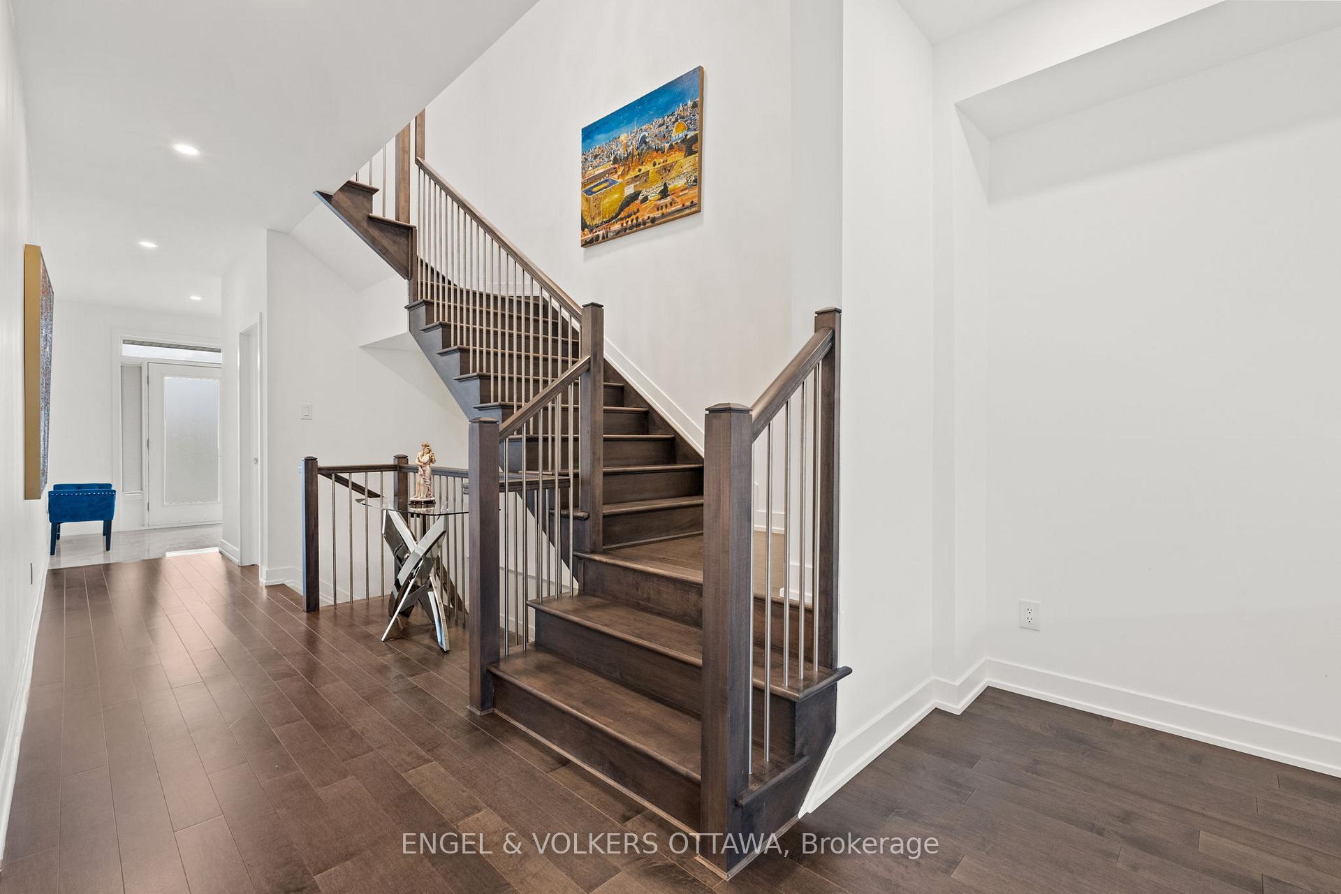 Photo 25 of 1047 Hydrangea Avenue, Ottawa, Riverside South/Gloucester Glen — HOMEH