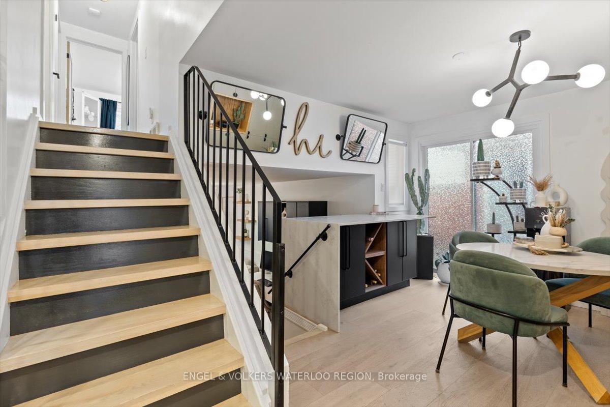 Photo 12 of Unit B, 605 Pinerow Crescent, Waterloo — HOMEH