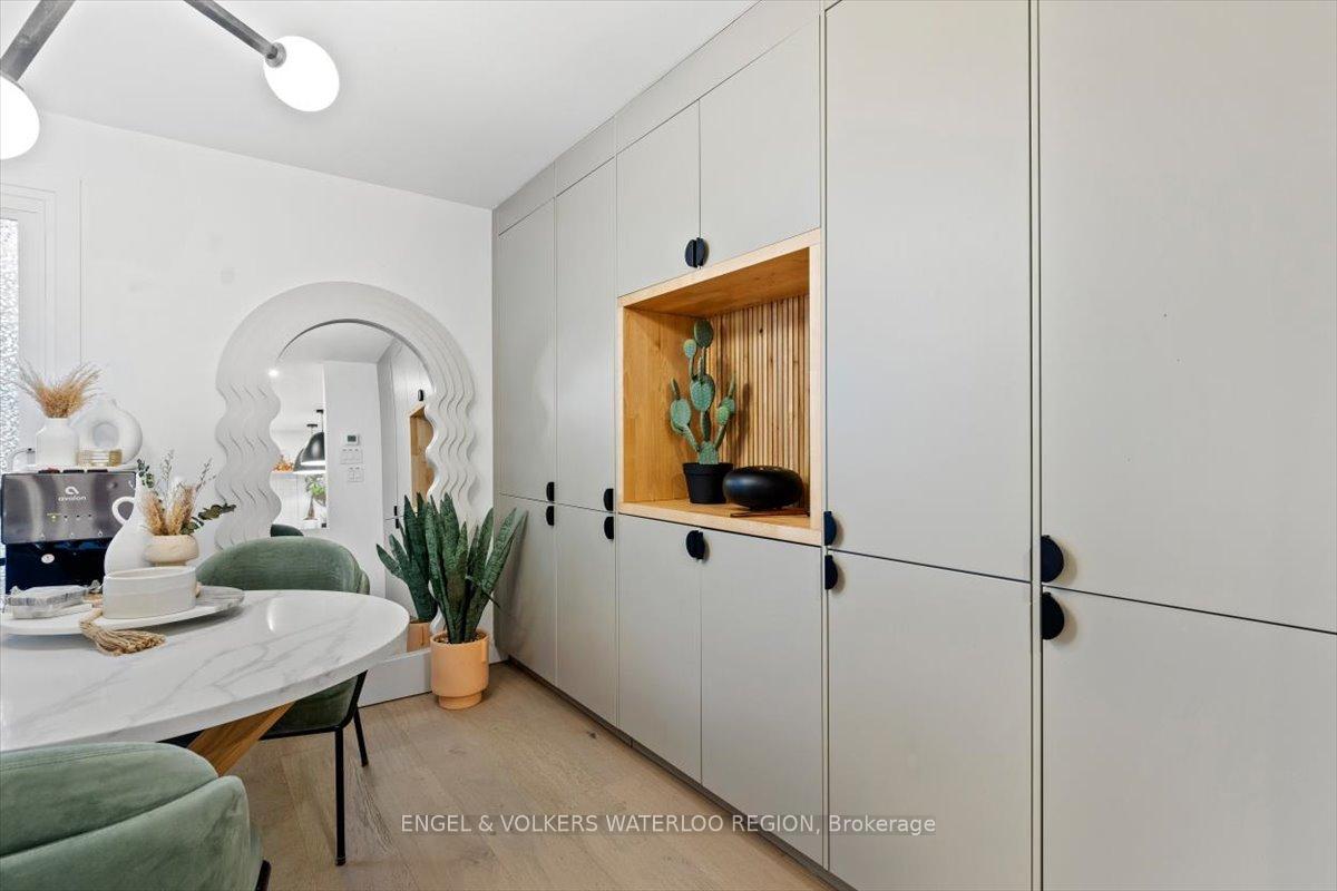 Photo 14 of Unit B, 605 Pinerow Crescent, Waterloo — HOMEH