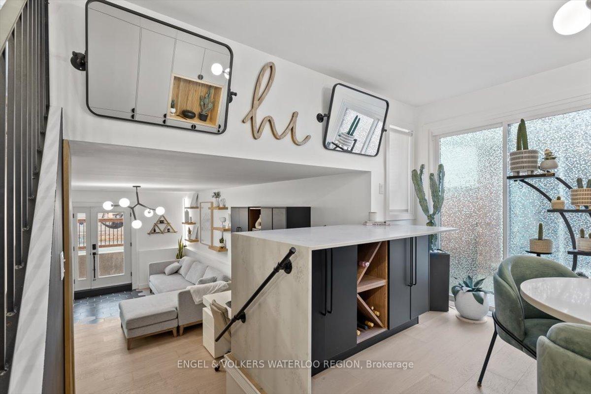 Photo 16 of Unit B, 605 Pinerow Crescent, Waterloo — HOMEH