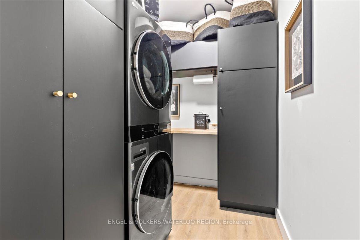 Photo 30 of Unit B, 605 Pinerow Crescent, Waterloo — HOMEH