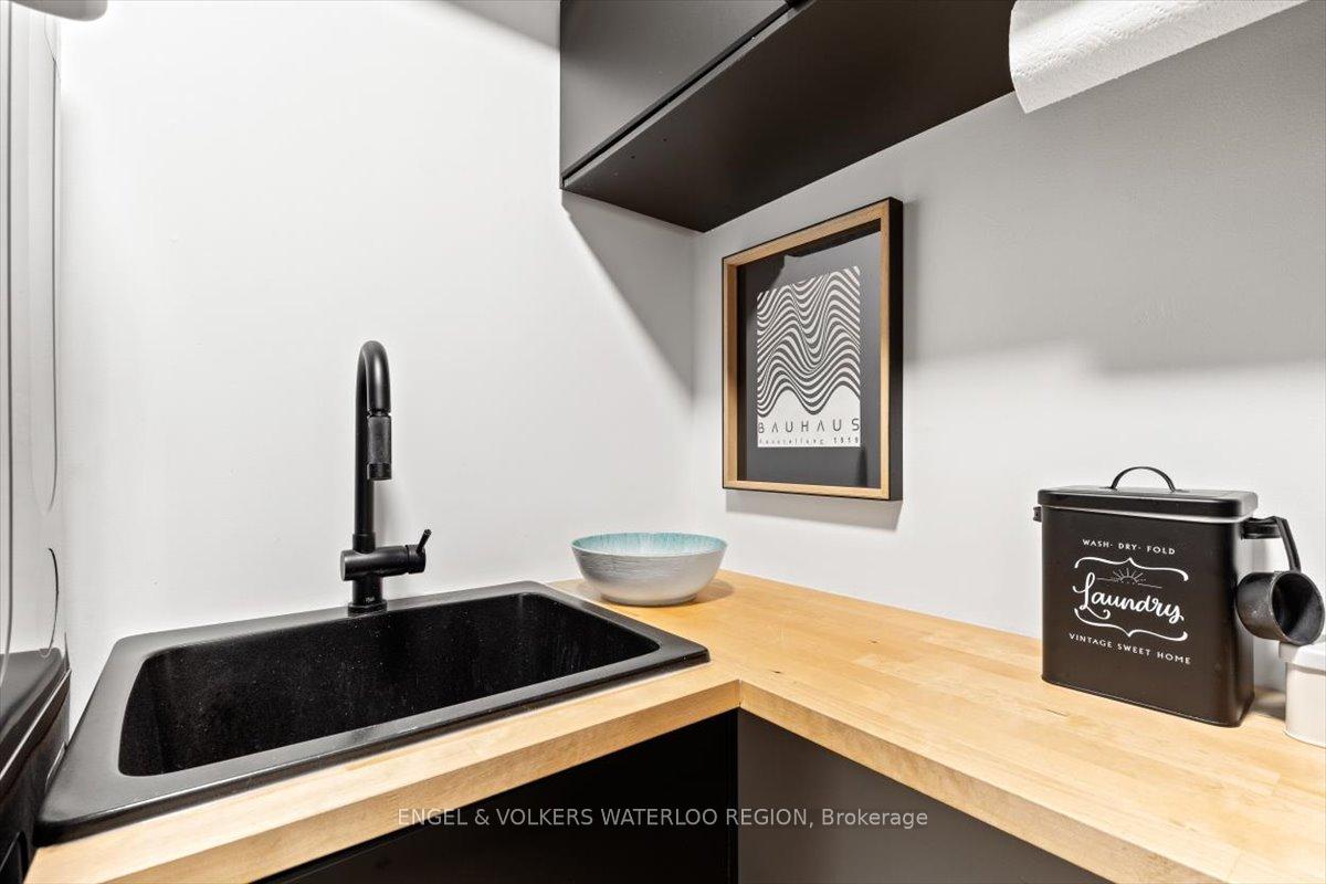 Photo 31 of Unit B, 605 Pinerow Crescent, Waterloo — HOMEH