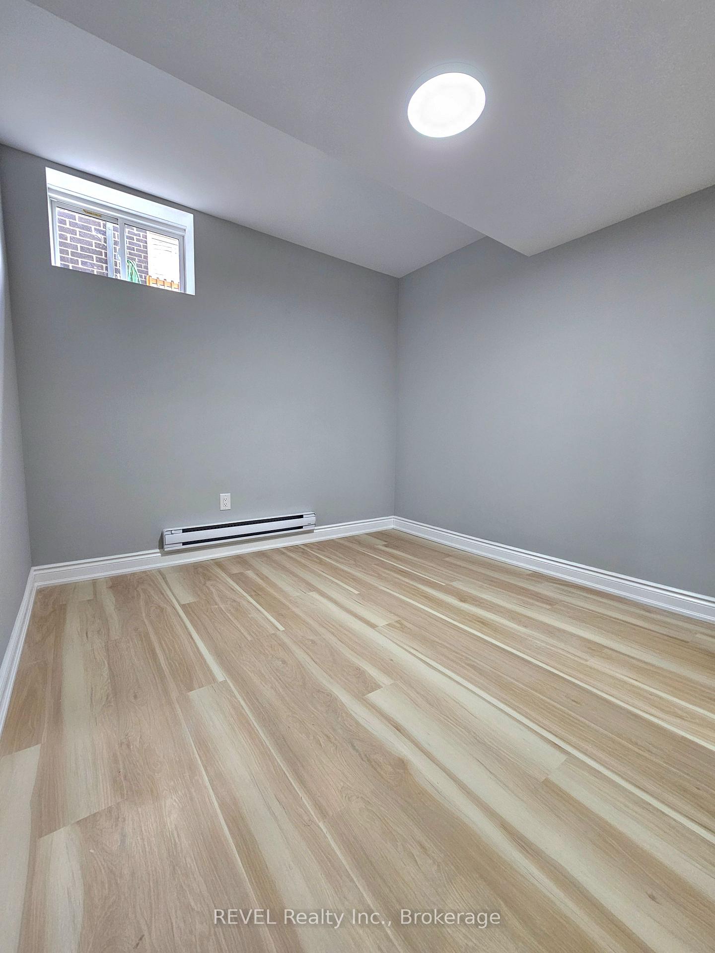 Photo 12 of Unit BASEMENT, 54 Mclaughlin Street, Welland, Lincoln/Crowland — HOMEH