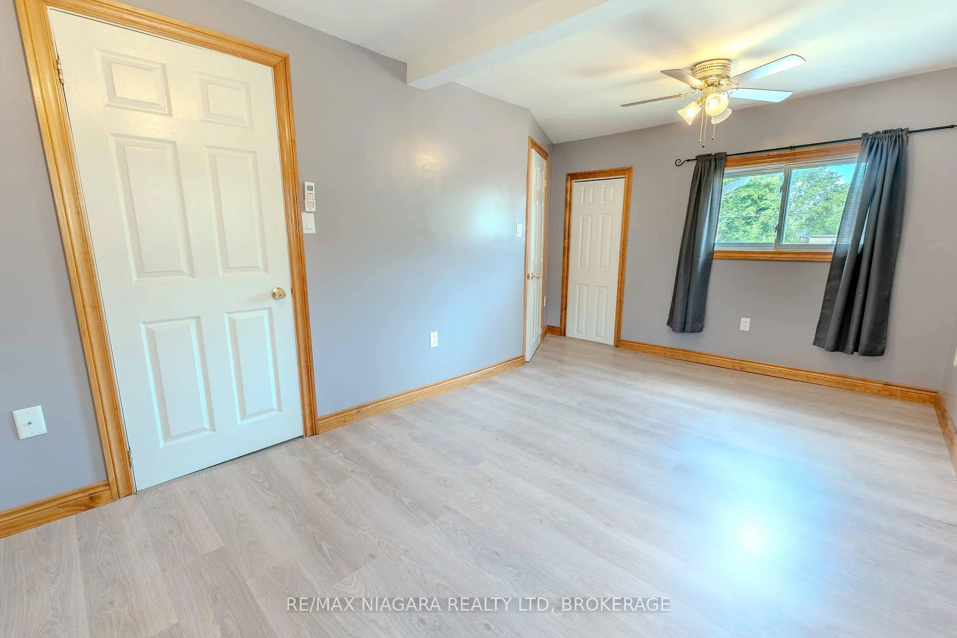 Photo 18 of 8 Garner Avenue, Welland, Welland Downtown — HOMEH