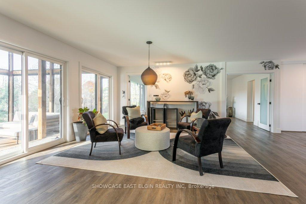 Photo 8 of 26 Lawrence Crescent, Aylmer — HOMEH