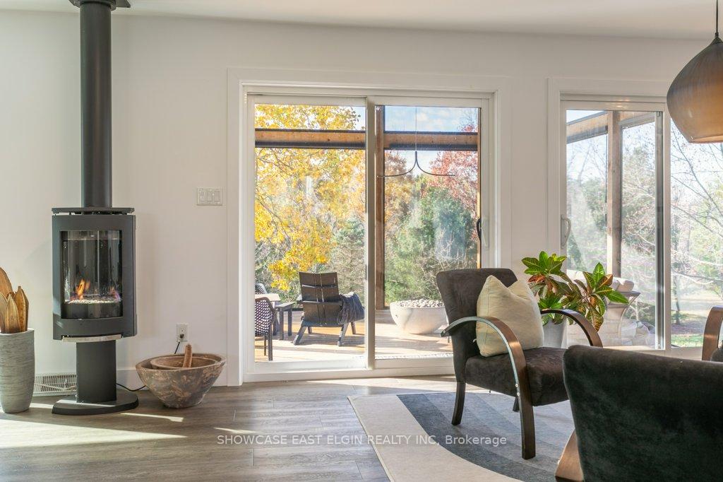 Photo 9 of 26 Lawrence Crescent, Aylmer — HOMEH