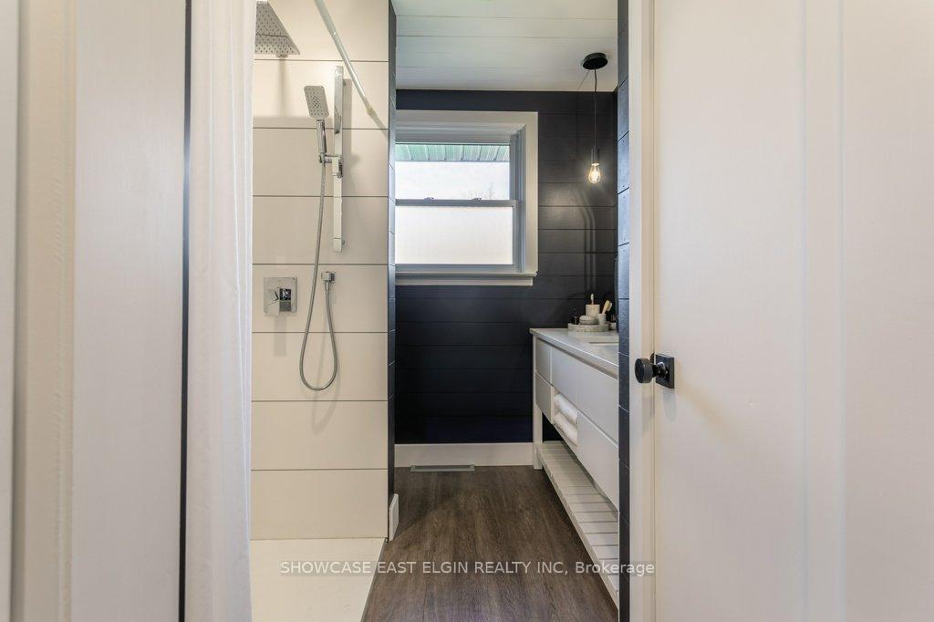Photo 20 of 26 Lawrence Crescent, Aylmer — HOMEH