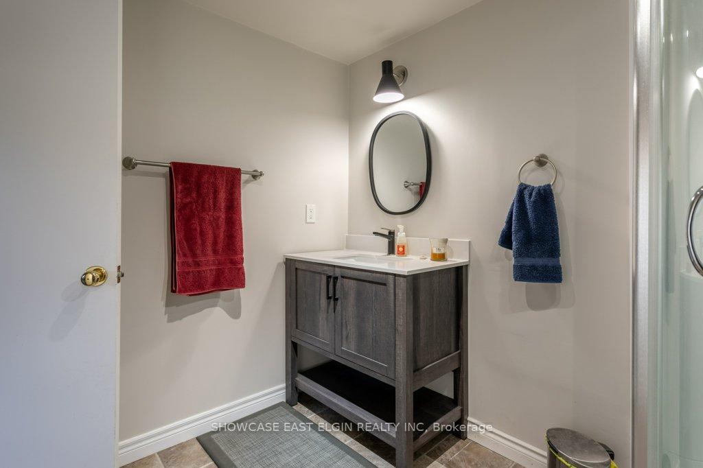 Photo 34 of 26 Lawrence Crescent, Aylmer — HOMEH