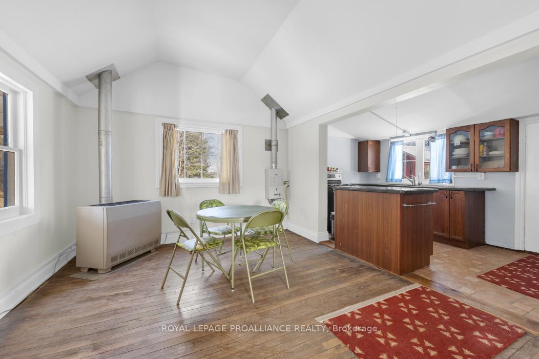 Photo 11 of 906 Rockies Road, Tweed, Elzevir (Twp) — HOMEH