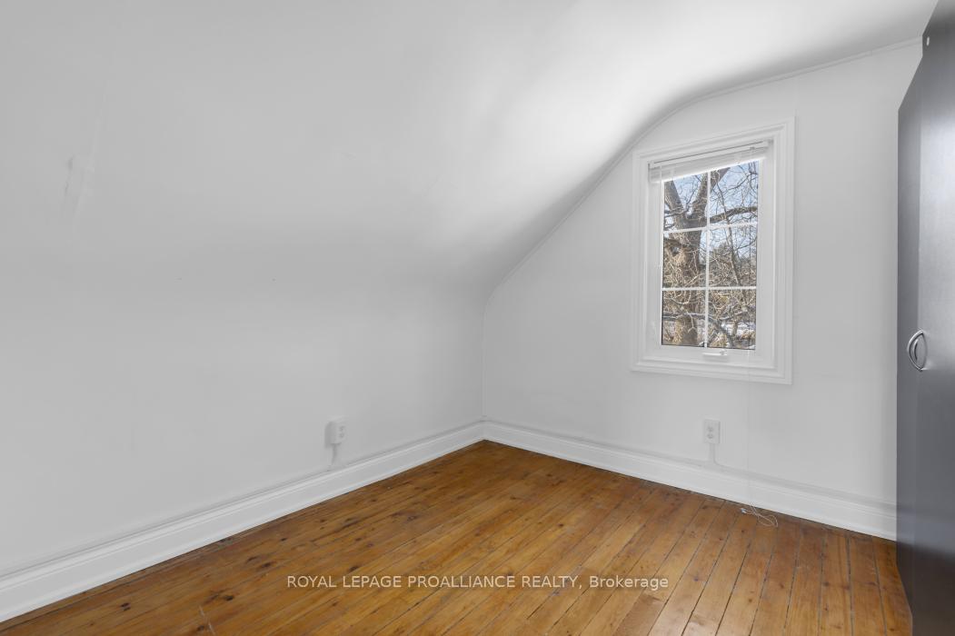 Photo 21 of 906 Rockies Road, Tweed, Elzevir (Twp) — HOMEH