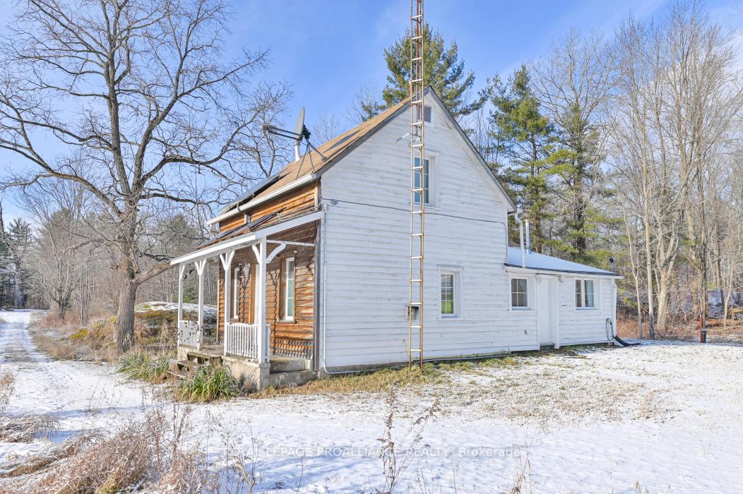 Photo 24 of 906 Rockies Road, Tweed, Elzevir (Twp) — HOMEH