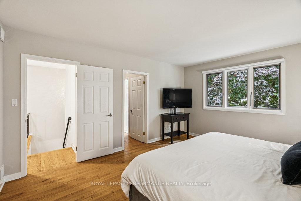 Photo 35 of 1889 Fairmeadow Crescent, Ottawa, Guildwood Estates - Urbandale Acres — HOMEH