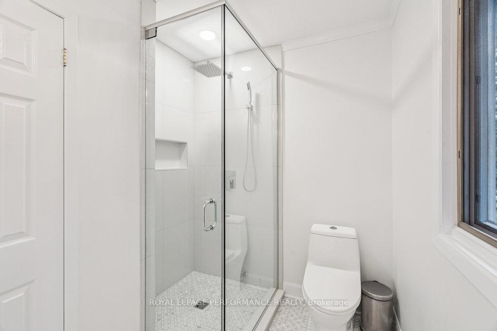 Photo 38 of 1889 Fairmeadow Crescent, Ottawa, Guildwood Estates - Urbandale Acres — HOMEH
