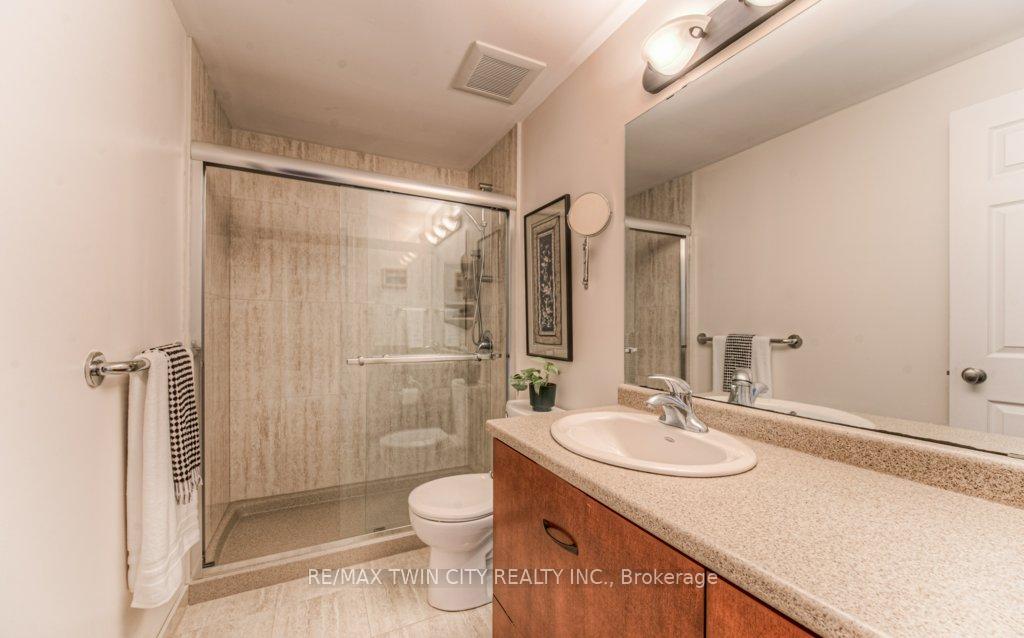 Photo 29 of 482 Appledale Crescent, Waterloo — HOMEH