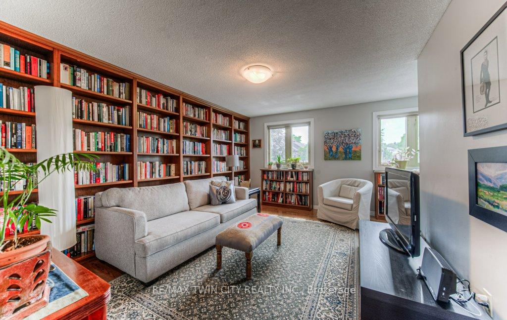 Photo 30 of 482 Appledale Crescent, Waterloo — HOMEH