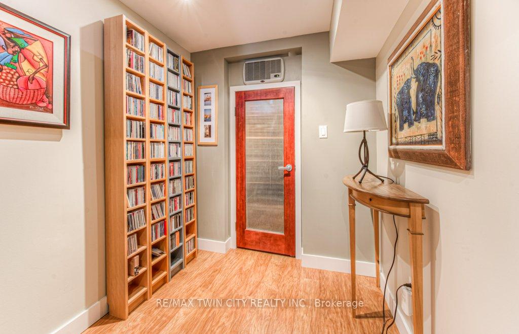 Photo 36 of 482 Appledale Crescent, Waterloo — HOMEH