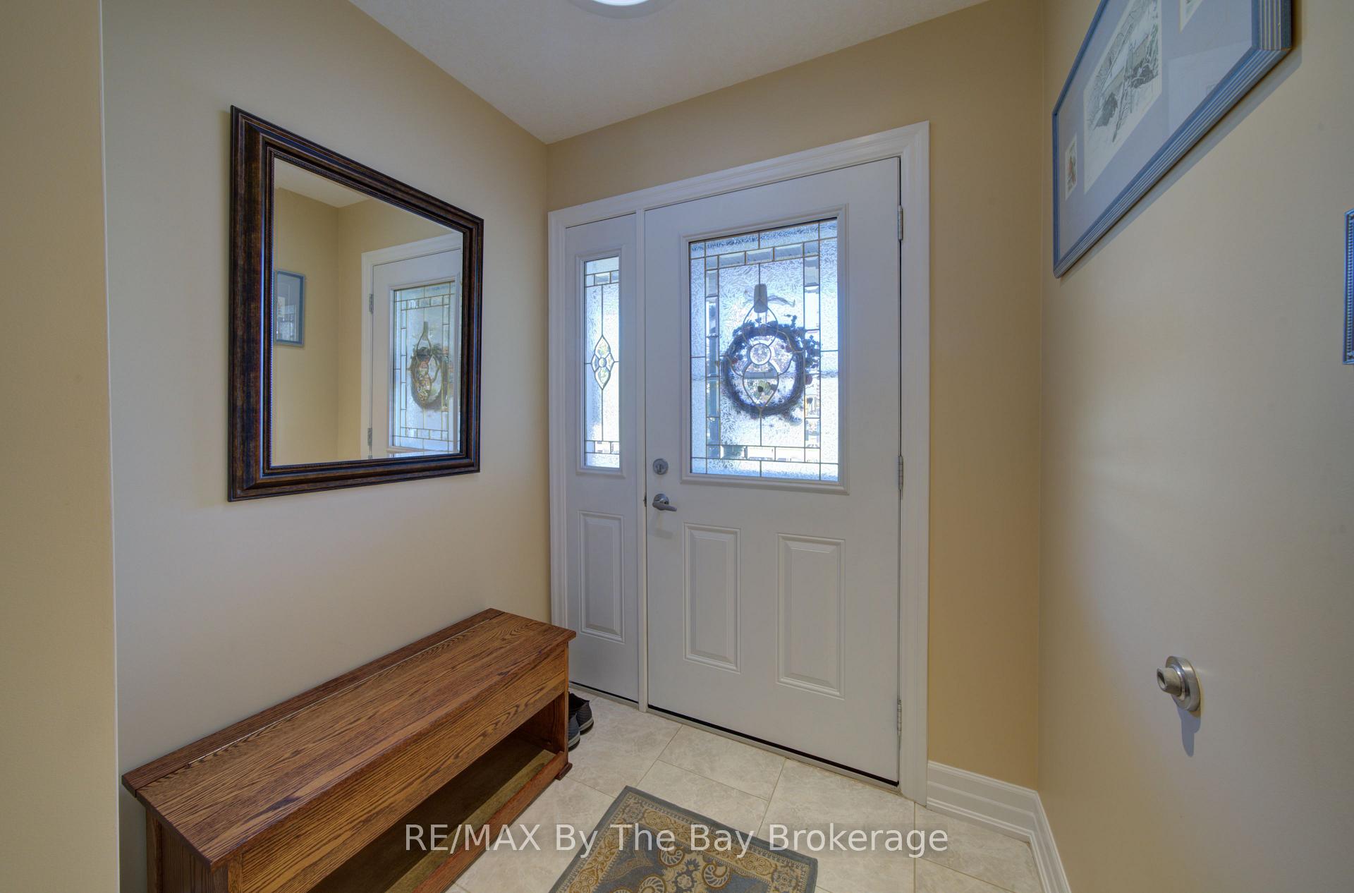 Photo 5 of 122 Greenway Drive, Wasaga Beach — HOMEH