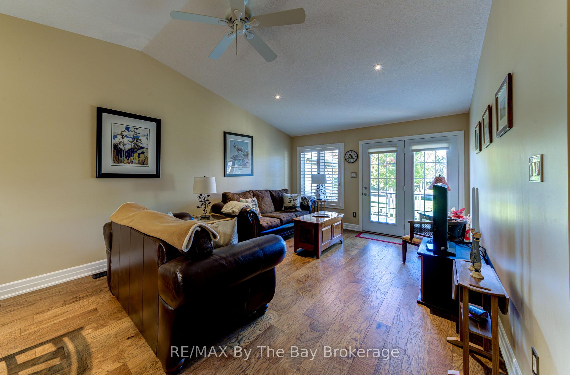 Photo 19 of 122 Greenway Drive, Wasaga Beach — HOMEH