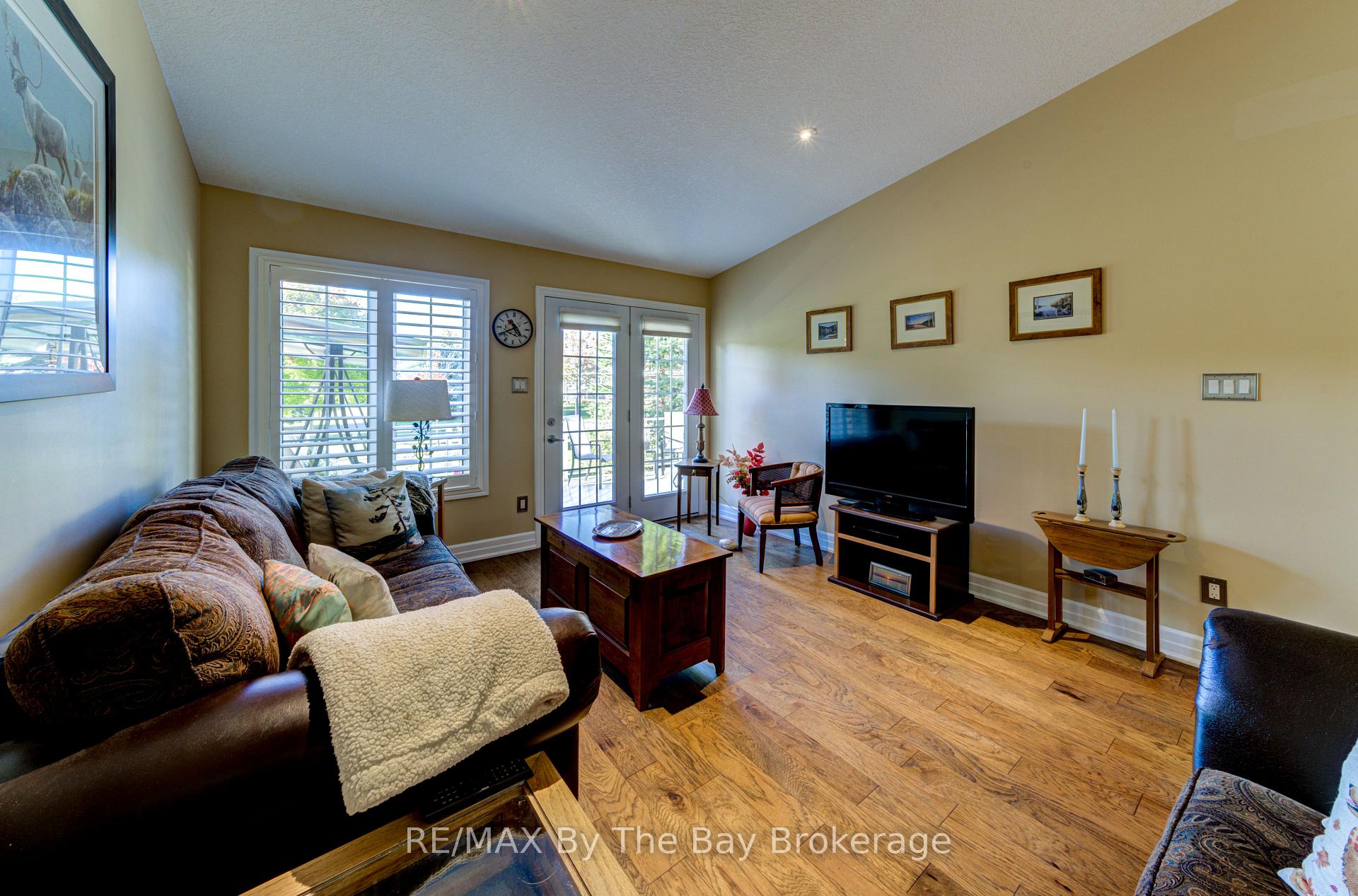 Photo 21 of 122 Greenway Drive, Wasaga Beach — HOMEH