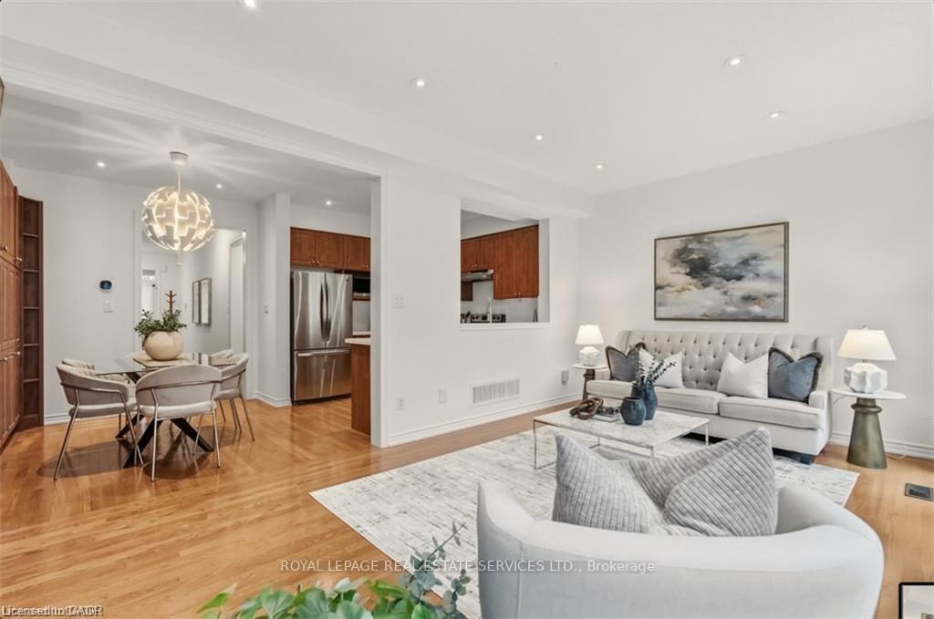 Photo 33 of 23 Sedgewick Place, Vaughan, Vellore Village — HOMEH