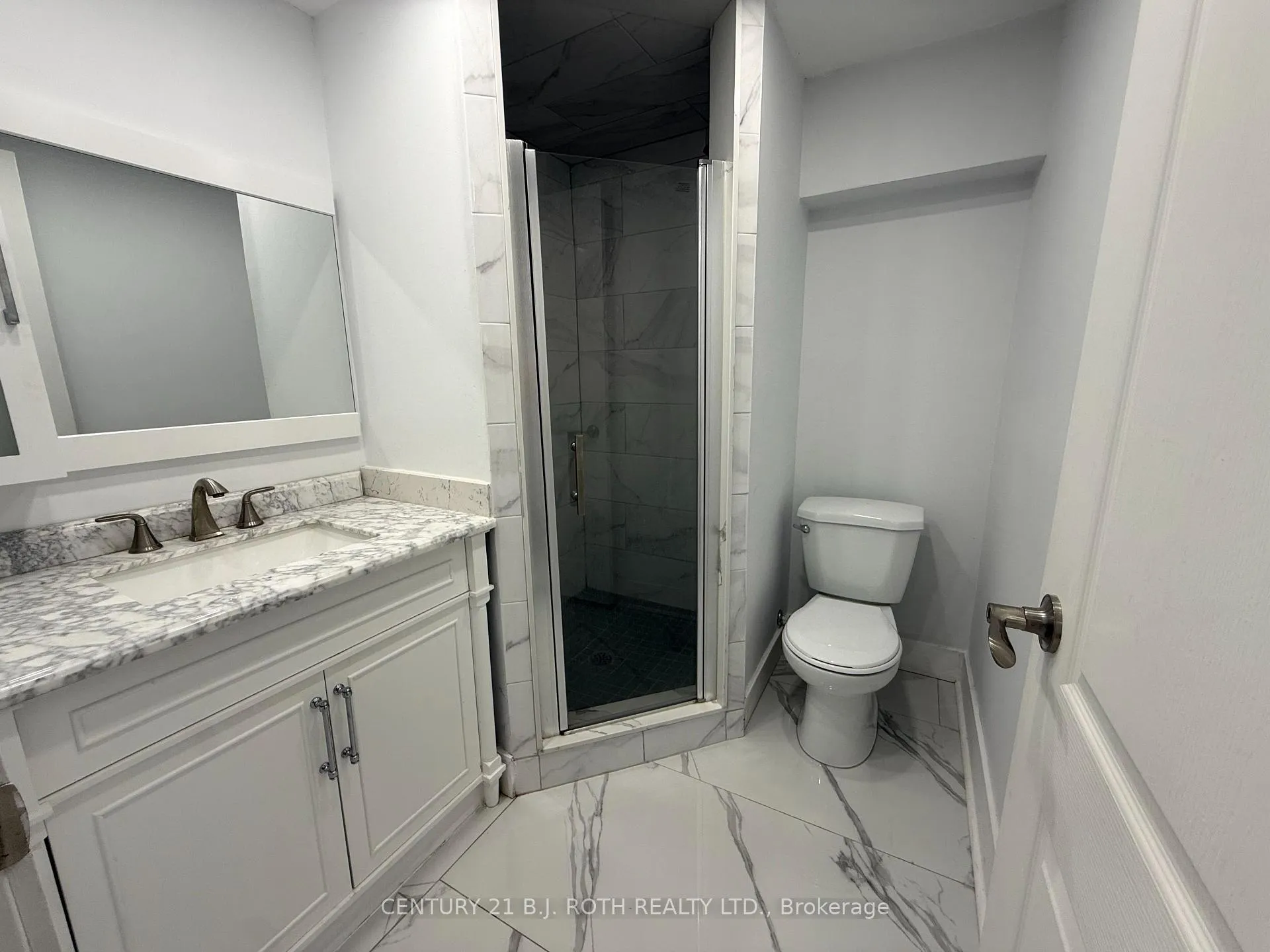 Photo 9 of Unit Upper 2, 759 Essa Road, Barrie, Holly — HOMEH