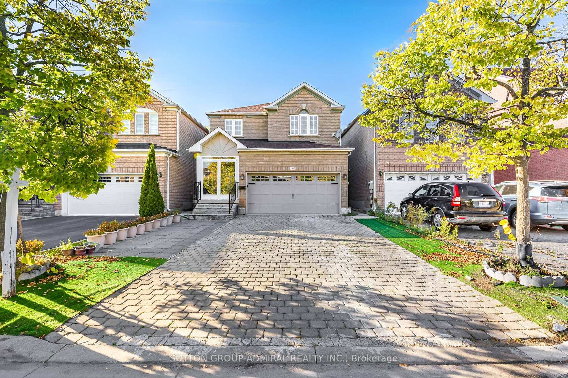 Front of 105 Prairie Dunes Place