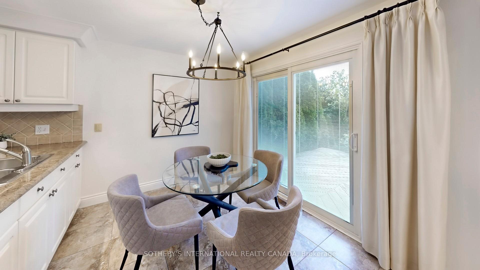 Photo 16 of 218 Dorchester Place, Waterloo — HOMEH
