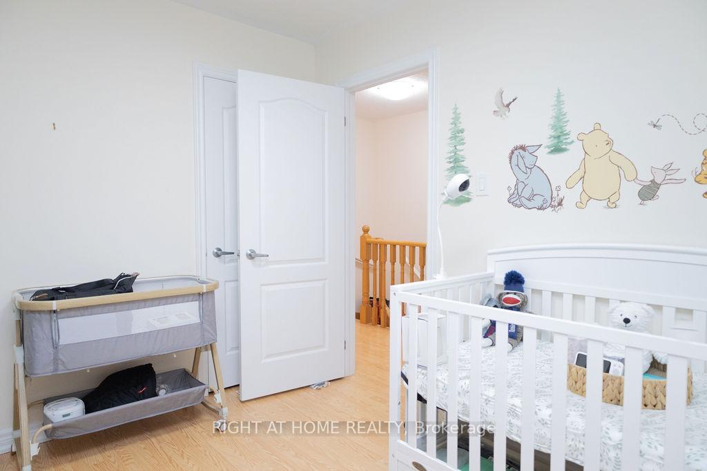 Photo 16 of 169 Zokol Drive, Aurora, Bayview Northeast — HOMEH
